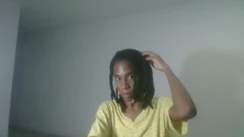 Snapshot of africadeluxe chatting on 12, 4, 2026 Africa online show from 12, 4, 2026