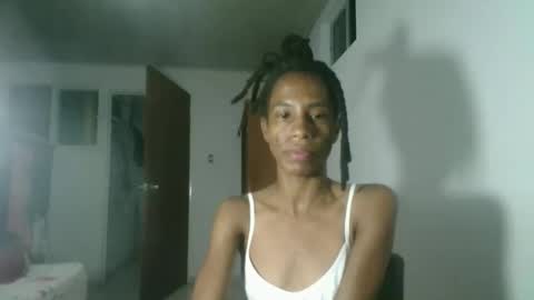 Snapshot of africadeluxe chatting on 28, 4, 2026 Africa online show from 28, 4, 2026
