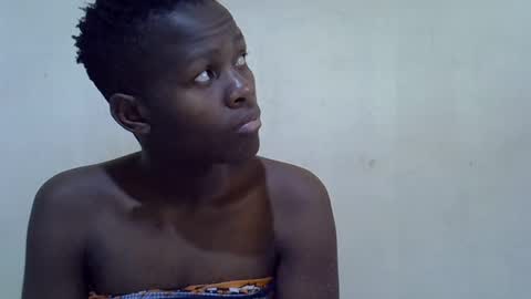 Snapshot of african_pussy2 chatting on 3, 3, 2025 african_pussy2 online show from 3, 3, 2025