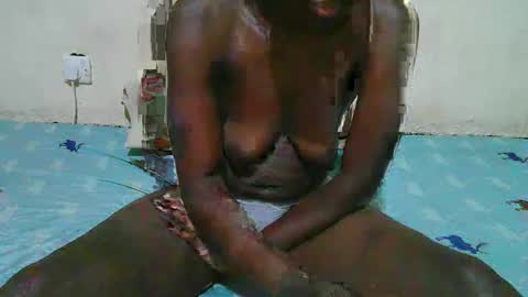 Snapshot of african_pussy2 chatting on 8, 3, 2025 african_pussy2 online show from 8, 3, 2025