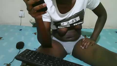 Snapshot of african_pussy2 chatting on 11, 3, 2025 african_pussy2 online show from 11, 3, 2025