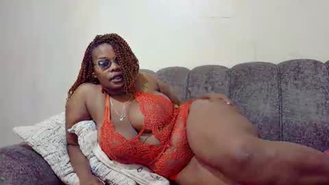 Snapshot of african_sexygoddess chatting on 21, 5, 2026 african_sexygoddess online show from 21, 5, 2026