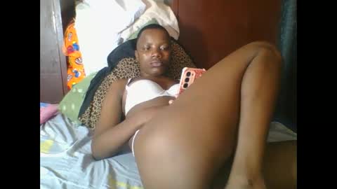 PHOEBE online show from 4, 4, 2026