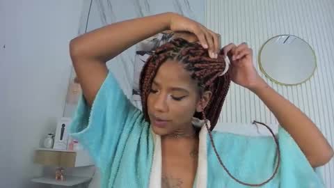 Afro Luna online show from 20, 12, 2025