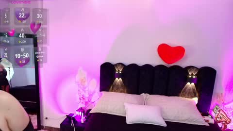 afroditas_11 online show from 4, 4, 2026