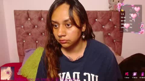 Cris owo online show from 15, 3, 2026