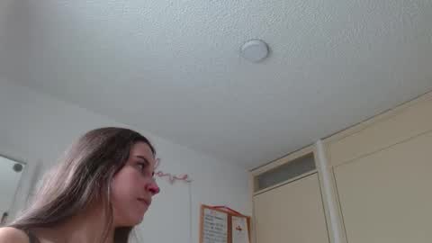 afrodithaa_ online show from 14, 1, 2026