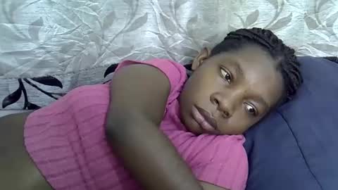 pink  and josphen online show from 17, 2, 2025