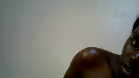 Snapshot of afronubians_ chatting on 27, 6, 2026 pink and josphen online show from 27, 6, 2026