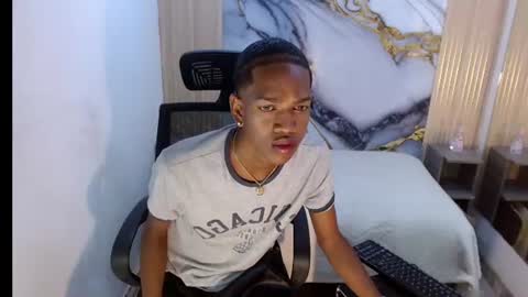 Snapshot of afrowayuuu chatting on 25, 7, 2026 AfroWayuuu online show from 25, 7, 2026