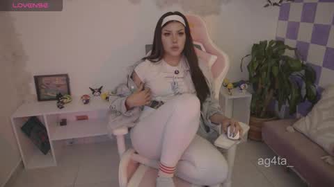 Snapshot of ag4ta_ chatting on 11, 9, 2025 Agata online show from 11, 9, 2025
