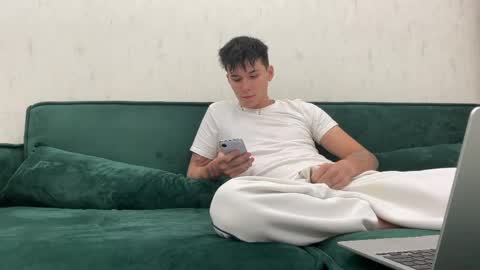 Mark online show from 7, 4, 2026