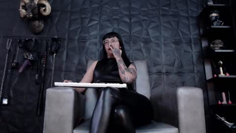  Miss Agata  online show from 2, 2, 2025