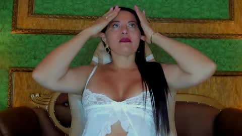 Snapshot of agata_jade chatting on 9, 5, 2026 Agata online show from 9, 5, 2026