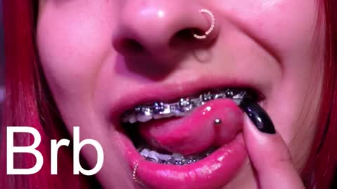 Agata Collinss online show from 12, 10, 2025