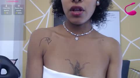 agatha_amaya online show from 27, 10, 2025