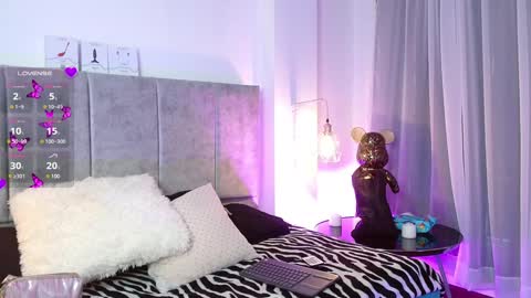 Erika for you online monday to saturday 7am a 2pm Gmt-5 Colombia Time online show from 8, 1, 2025