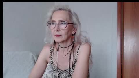 Agatha online show from 14, 9, 2025