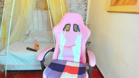 Snapshot of agatha_rusell chatting on 24, 1, 2025 agatha online show from 24, 1, 2025