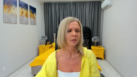 Agatha online show from 26, 1, 2025