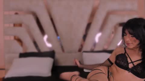 agathauwudoll online show from 4, 3, 2026