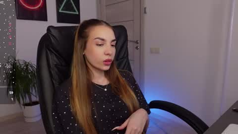 Agelina Lilly Laura online show from 23, 2, 2025