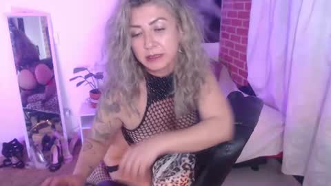 Lily online show from 24, 7, 2026