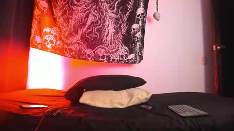 agnes_jones online show from 19, 12, 2025