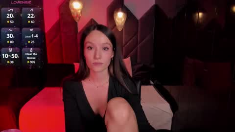 Agnes online show from 28, 2, 2025