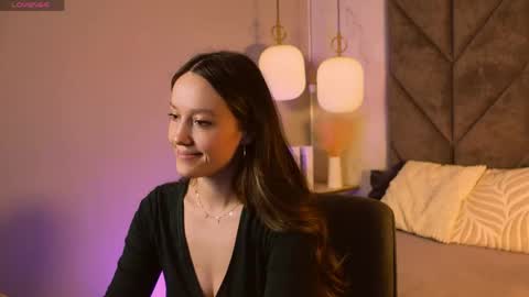 Agnes online show from 3, 5, 2026