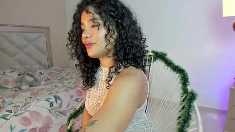 Snapshot of agsial_ chatting on 14, 11, 2025 Agsi online show from 14, 11, 2025