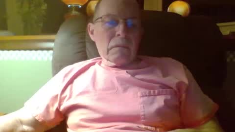 aguynrkfrd online show from 14, 11, 2025