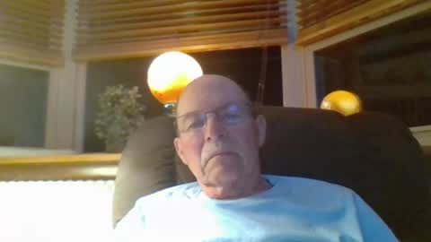 aguynrkfrd online show from 13, 6, 2026