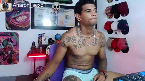 Snapshot of aharon_sexo1 chatting on 24, 1, 2025 Aharon Zamora online show from 24, 1, 2025