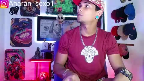 Snapshot of aharon_sexo1 chatting on 3, 2, 2025 Aharon Zamora online show from 3, 2, 2025
