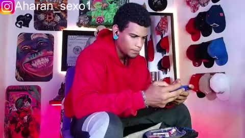 Snapshot of aharon_sexo1 chatting on 5, 2, 2025 Aharon Zamora online show from 5, 2, 2025
