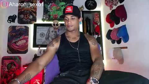 Snapshot of aharon_sexo1 chatting on 26, 2, 2025 Aharon Zamora online show from 26, 2, 2025