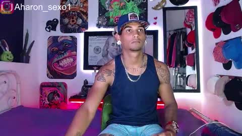 Snapshot of aharon_sexo1 chatting on 6, 3, 2025 Aharon Zamora online show from 6, 3, 2025