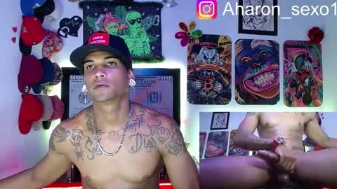 Snapshot of aharon_sexo1 chatting on 11, 3, 2025 Aharon Zamora online show from 11, 3, 2025