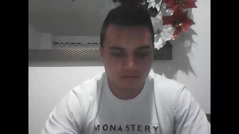 Snapshot of ahntony__69 chatting on 26, 12, 2024 ahntony  69 online show from 26, 12, 2024