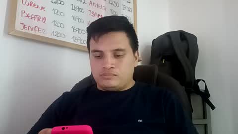 Snapshot of ahntony__69 chatting on 20, 10, 2025 ahntony  69 online show from 20, 10, 2025