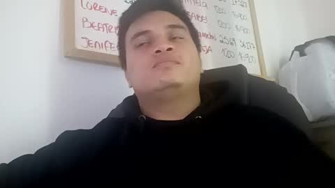 Snapshot of ahntony__69 chatting on 28, 10, 2025 ahntony  69 online show from 28, 10, 2025