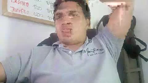 Snapshot of ahntony__69 chatting on 29, 10, 2025 ahntony  69 online show from 29, 10, 2025