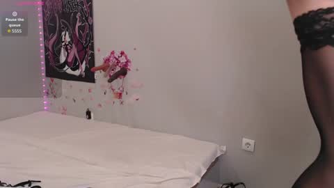 Snapshot of ahristellarr chatting on 5, 7, 2026 Ahri online show from 5, 7, 2026