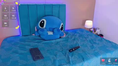 Ahvi Ebony online show from 24, 11, 2025