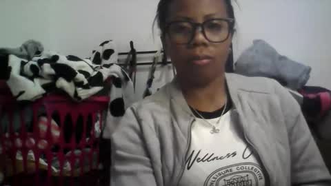 Snapshot of aicha_boobs chatting on 16, 5, 2026 Aicha boobs online show from 16, 5, 2026