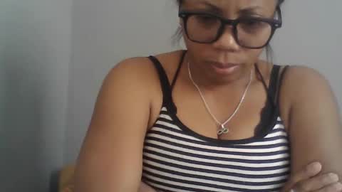 Aicha boobs online show from 27, 6, 2026
