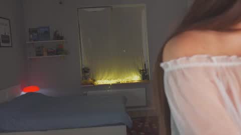 Snapshot of aicharae chatting on 20, 7, 2026 Vicky online show from 20, 7, 2026