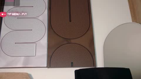 Aida  online show from 4, 2, 2026