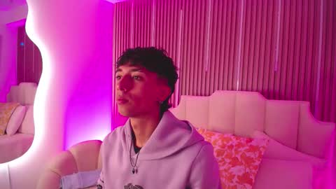 Snapshot of aiden_rivers_ chatting on 2, 3, 2026 Aiden online show from 2, 3, 2026